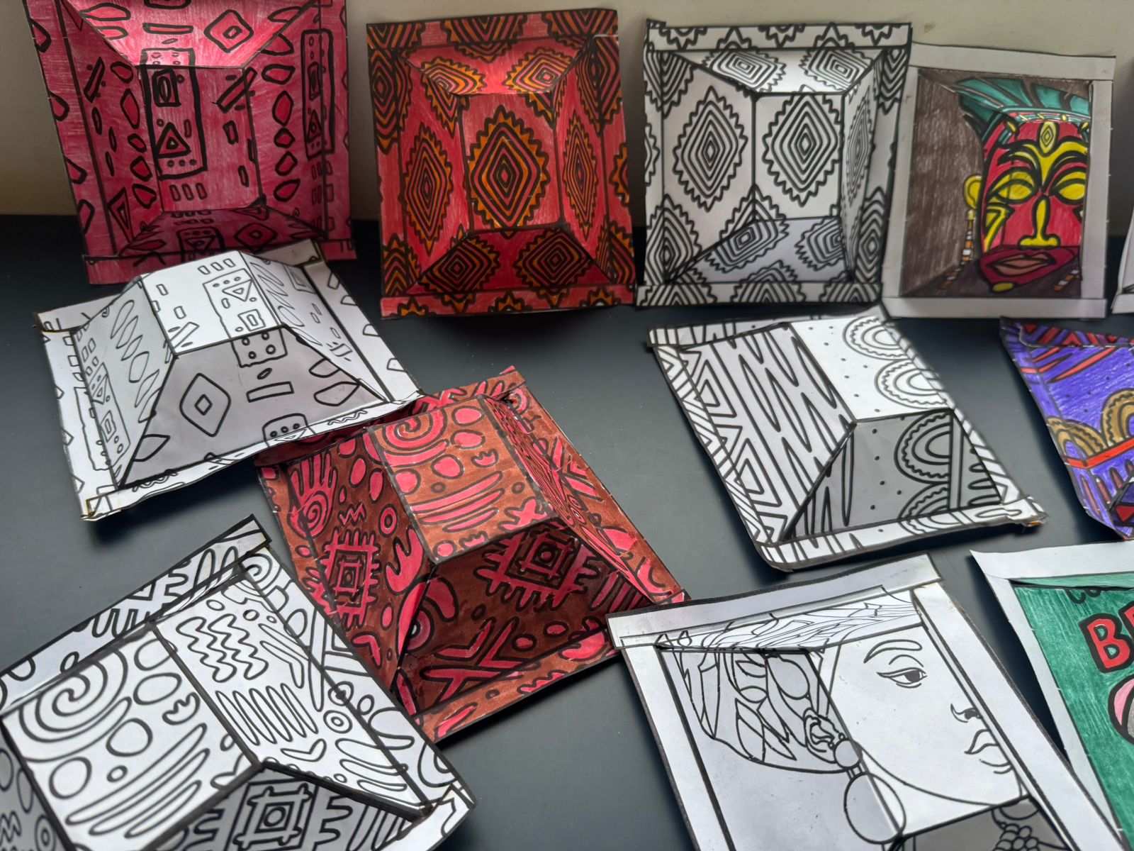 Atividade Moldes 3D Arte Africana - Imagem 2